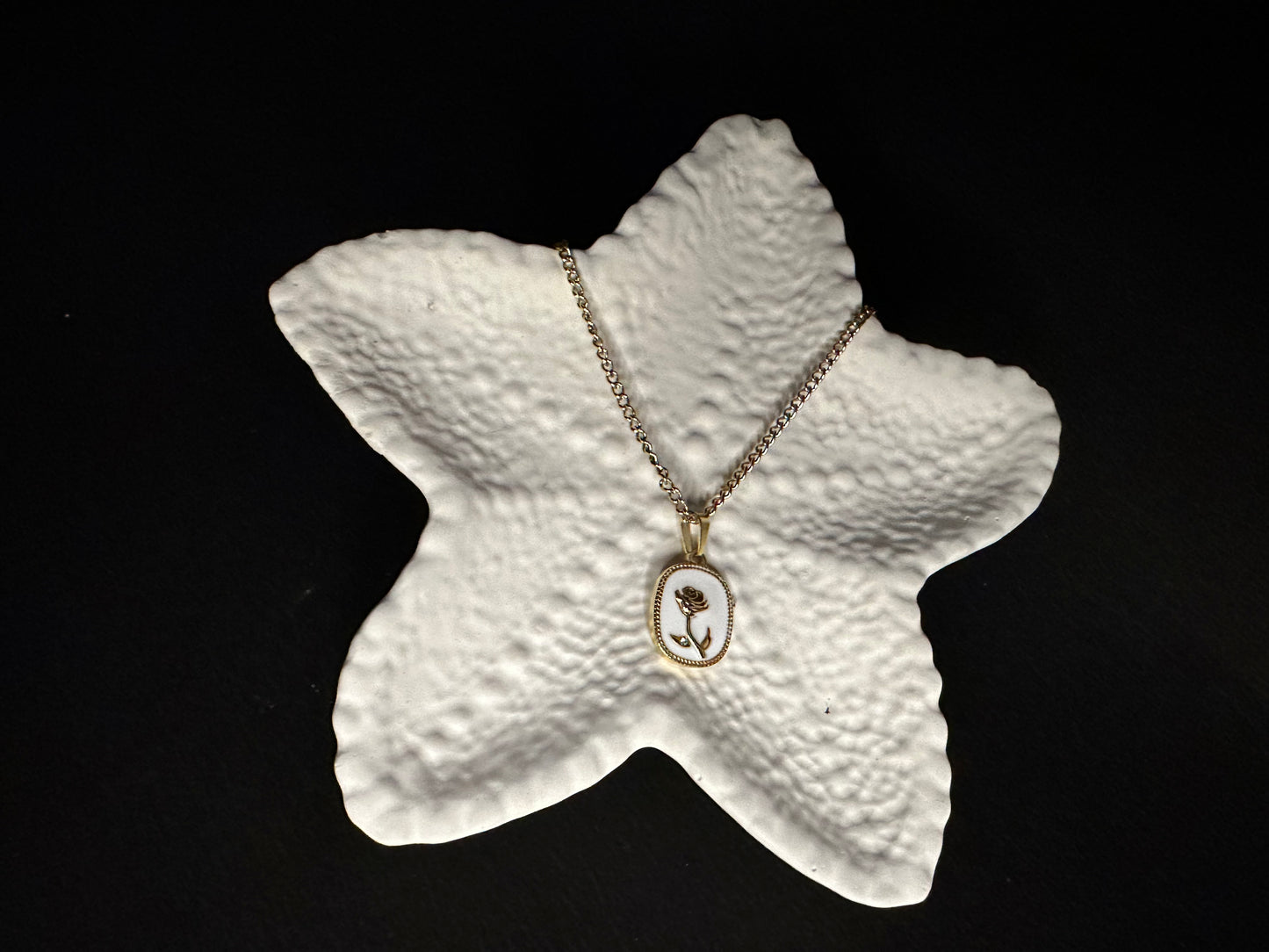 Vintage Rose Necklace❤️🔥